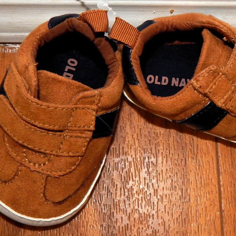 Old Navy Baby Velcro Sneakers - Brown - Size 3-6 Months